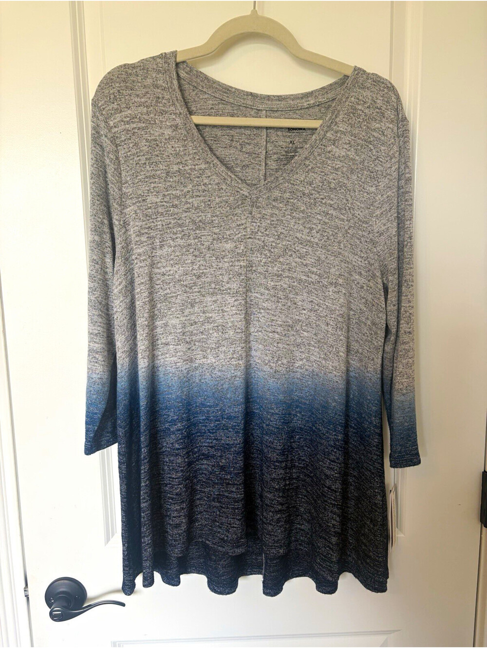 NWT Sonoma Women’s XL Gray/Blue Ombre V-Neck 3/4 Sleeve Knit Pullover Sweater